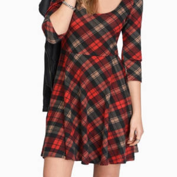 Tobi Dresses & Skirts - Tobi Red plaid Skater Dress Small